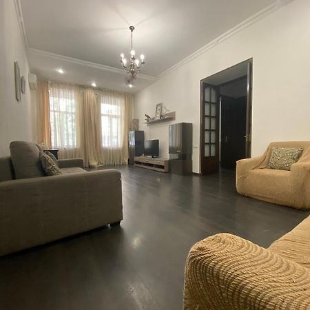 Apartment Ekaterinenskaya 24 敖德萨 外观 照片